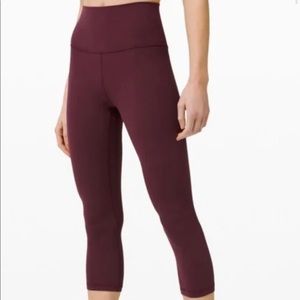 Lulu Lemon cropped leggings
